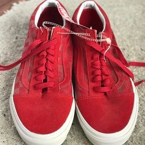 Women’s Vans shoes